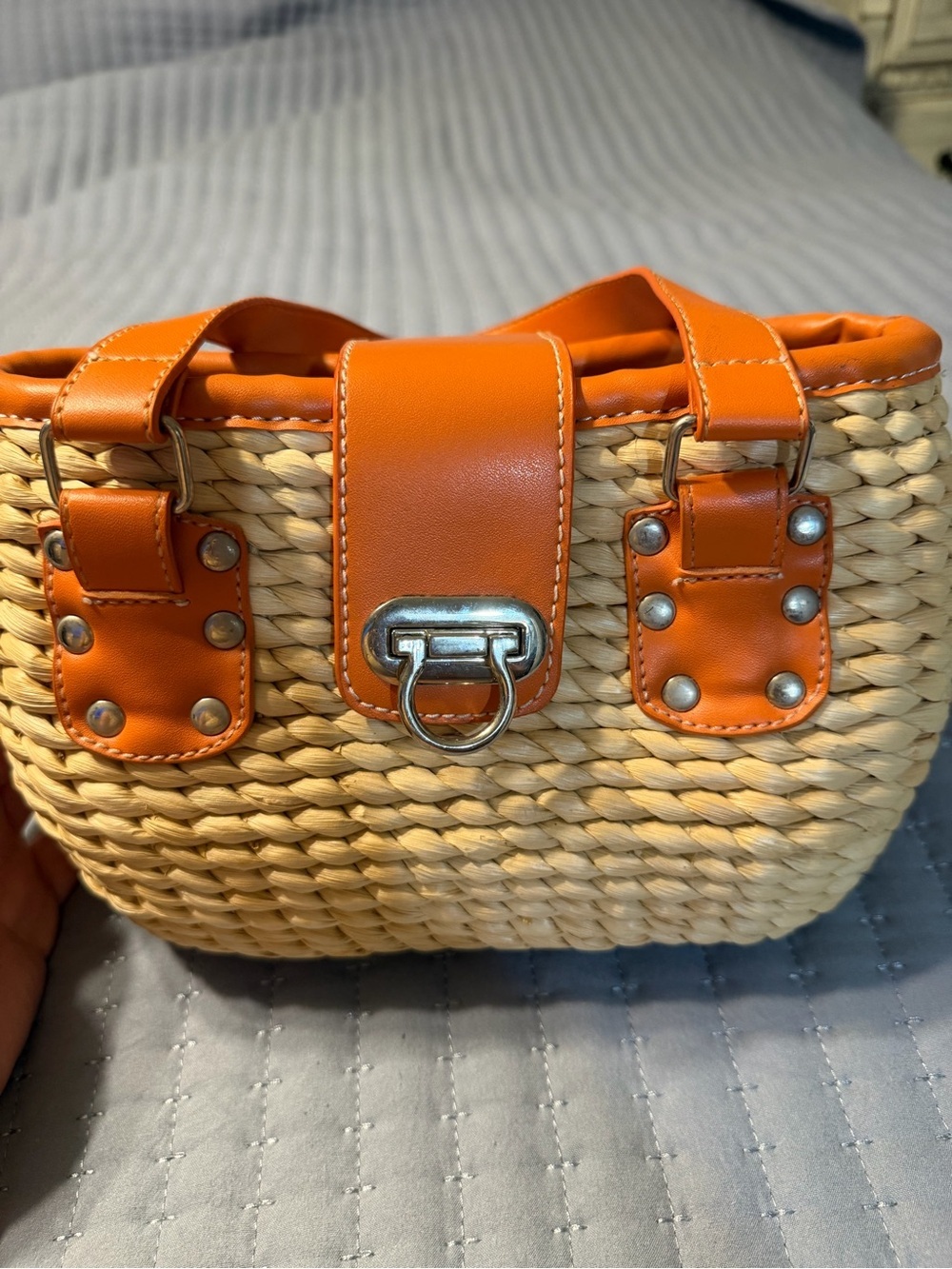 Vintage Woven Straw and Orange Faux Leather Handbag - Picture 5 of 8